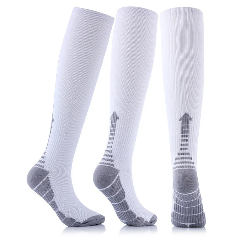 Chaussettes de Compression 20-30 mmHg : Performance et Confort pour Randonneurs Exigeants