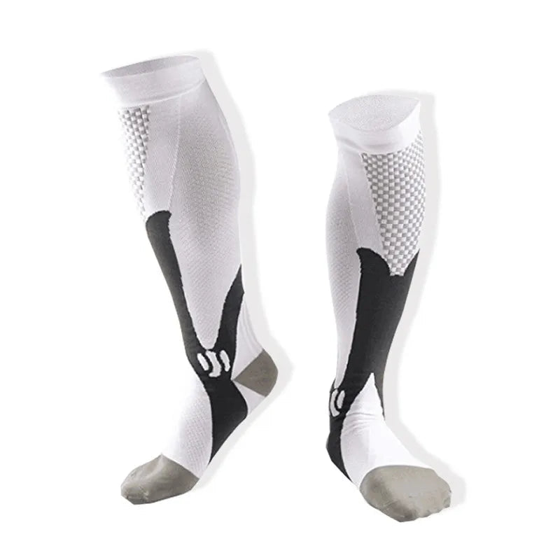 Chaussettes de Compression 20-30 mmHg : Performance et Confort pour Randonneurs Exigeants